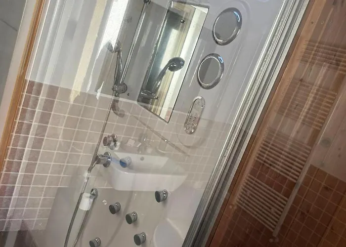 Bed & Breakfast Spa Suite *